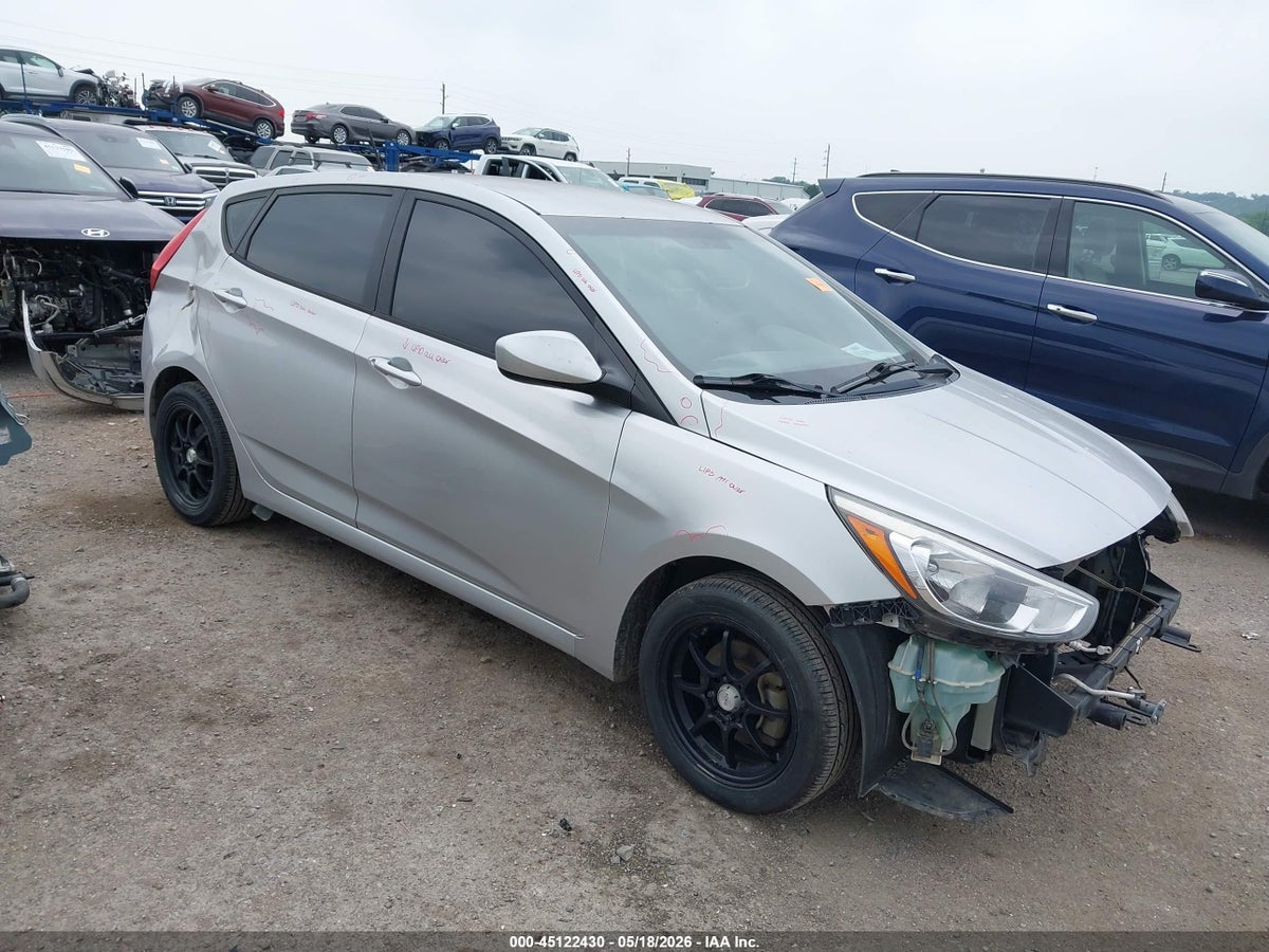 2015 HYUNDAI ACCENT GS