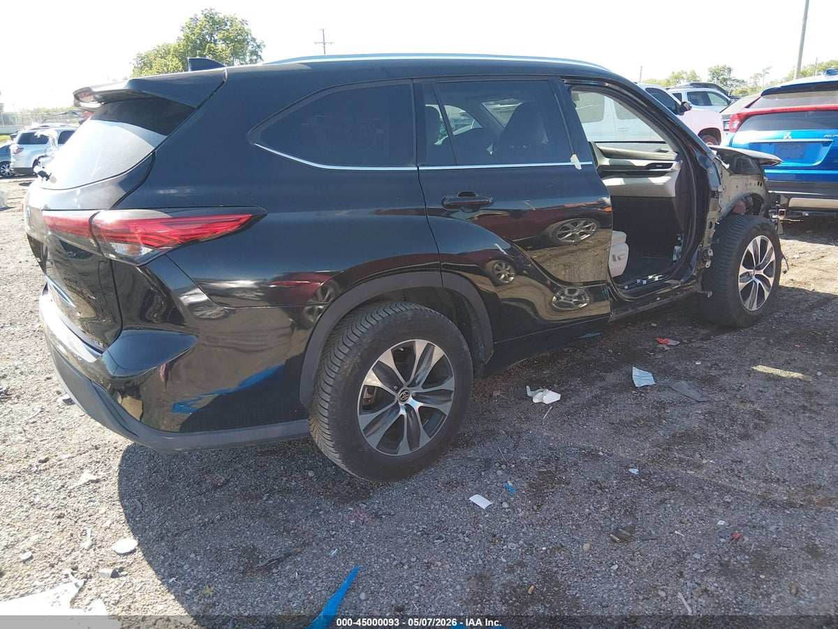2021 TOYOTA HIGHLANDER XLE — снимка 4