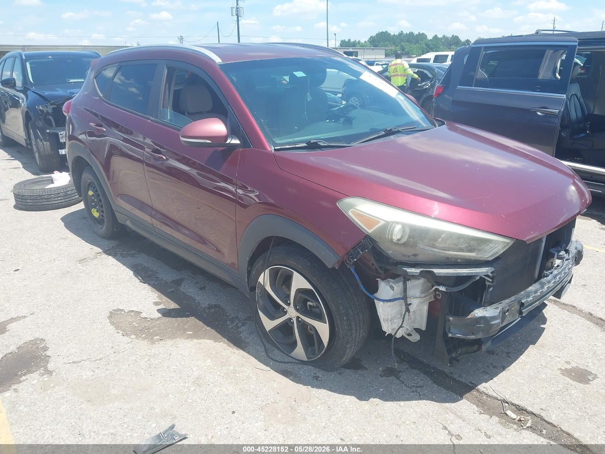 2016 HYUNDAI TUCSON SPORT
