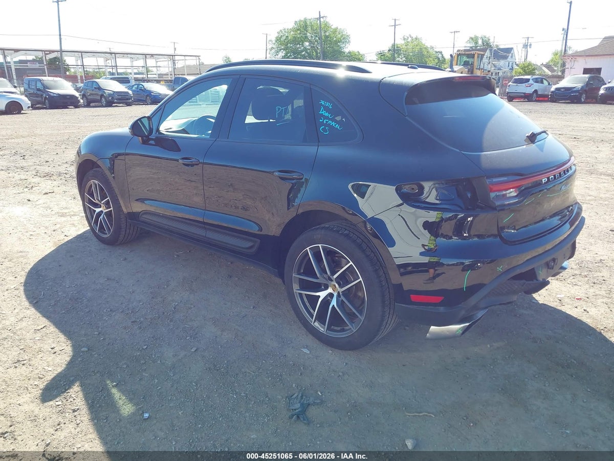 2025 PORSCHE MACAN T — снимка 3