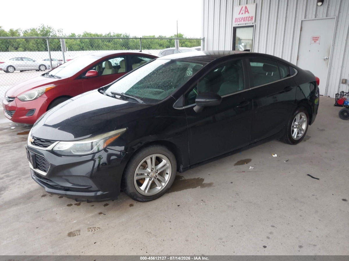 2017 CHEVROLET CRUZE LT AUTO — снимка 2