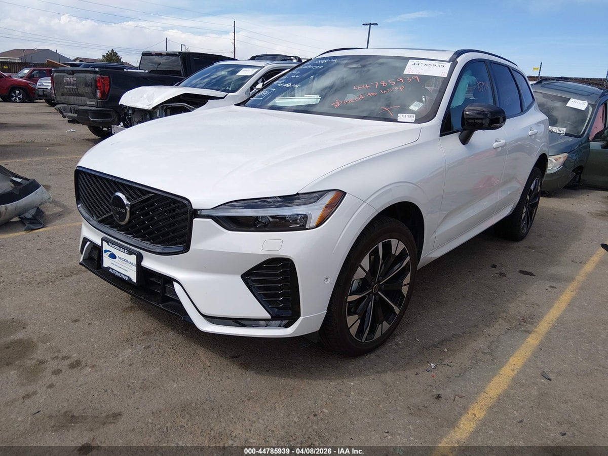 2026 VOLVO XC60 B5 PLUS — снимка 2