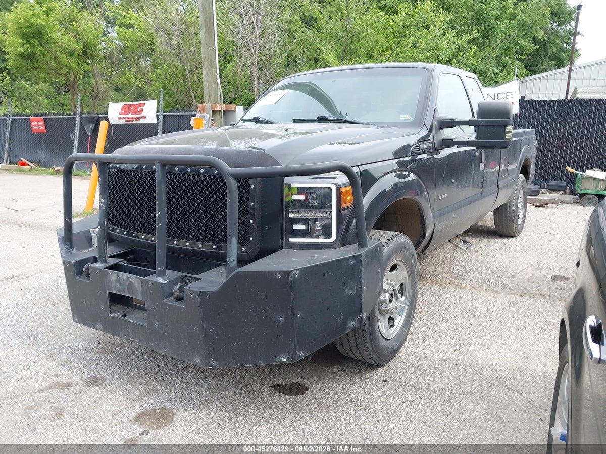 2012 FORD F-250 XLT — снимка 2
