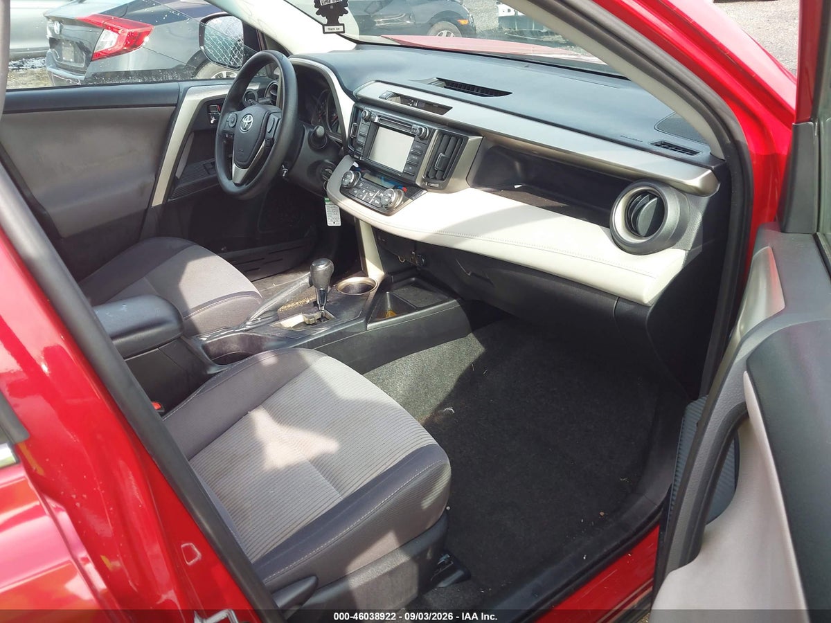2015 TOYOTA RAV4 XLE — снимка 5