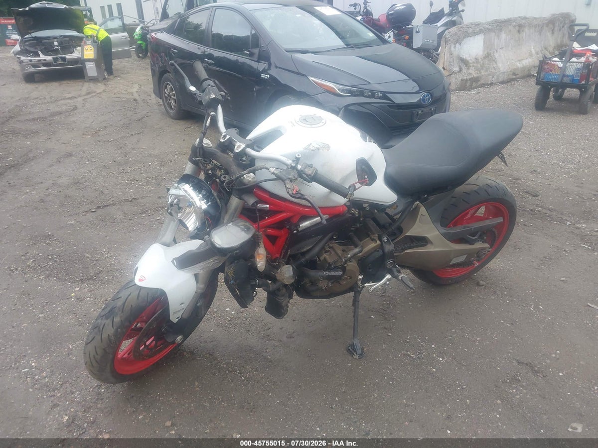2015 DUCATI MONSTER 821 — снимка 2