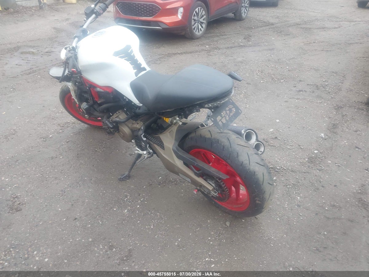 2015 DUCATI MONSTER 821 — снимка 3
