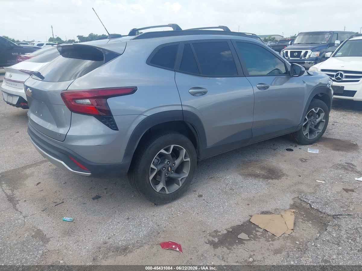 2025 CHEVROLET TRAX FWD LT — снимка 4