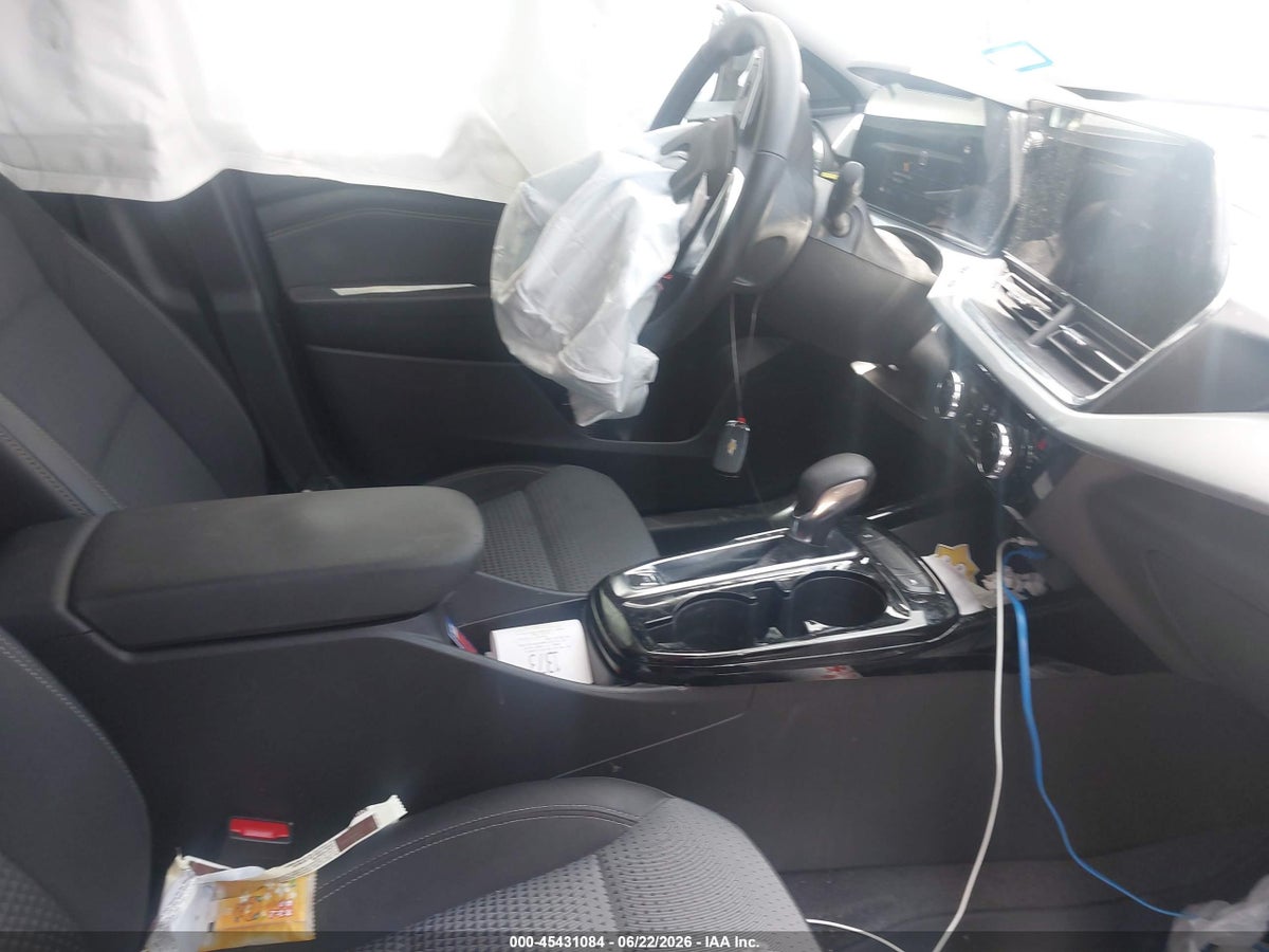 2025 CHEVROLET TRAX FWD LT — снимка 5