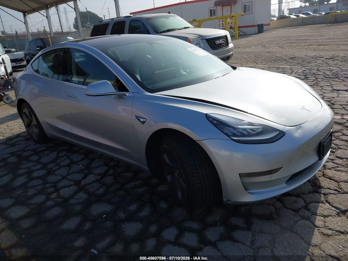 2018 TESLA MODEL 3 LONG RANGE/MID RANGE
