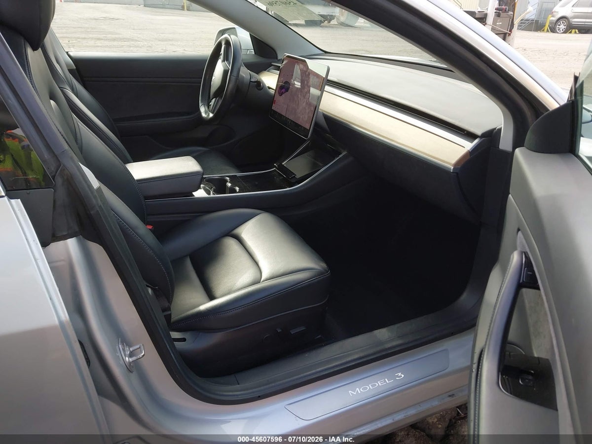 2018 TESLA MODEL 3 LONG RANGE/MID RANGE — снимка 5