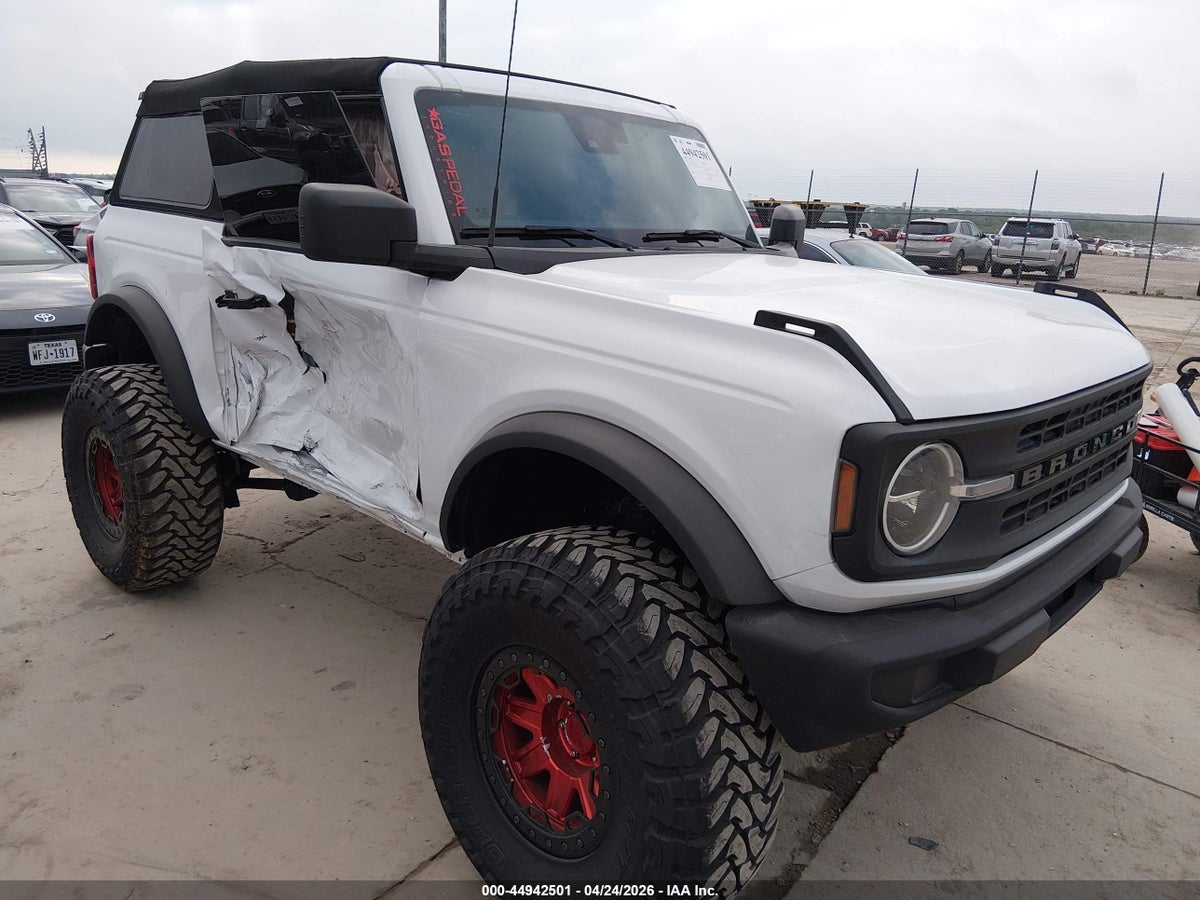 2022 FORD BRONCO