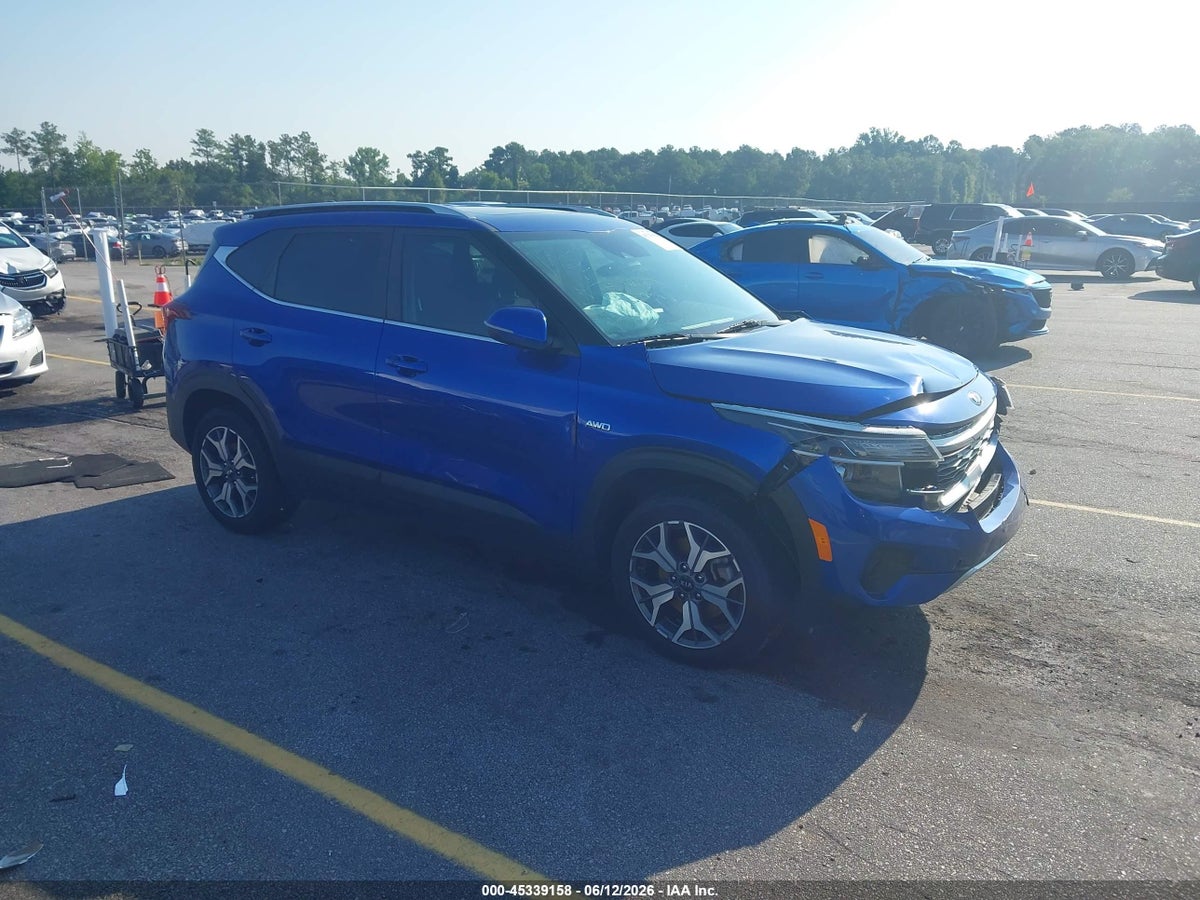 2021 KIA SELTOS EX
