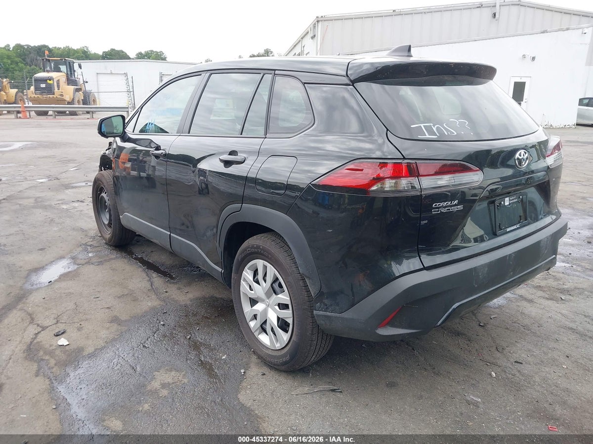 2026 TOYOTA COROLLA CROSS L — снимка 3