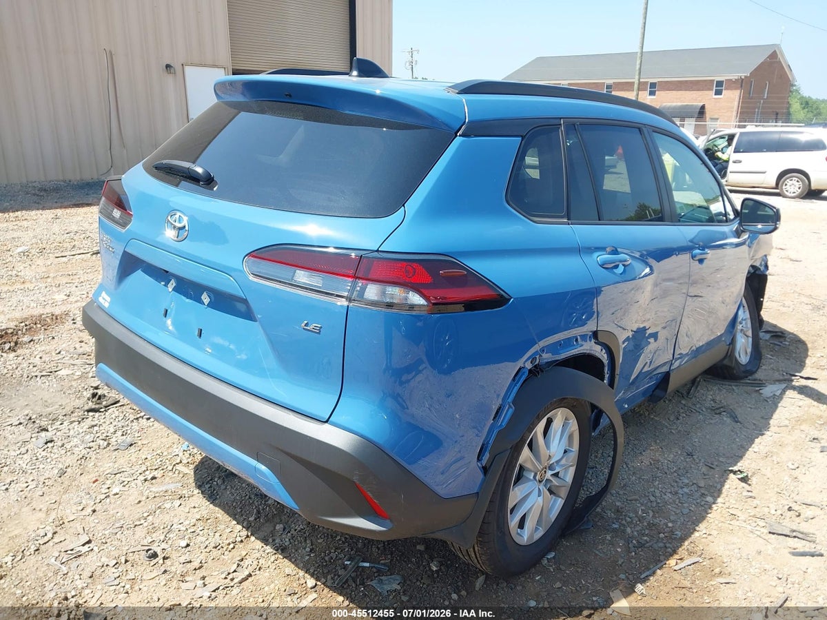 2026 TOYOTA COROLLA CROSS LE — снимка 4