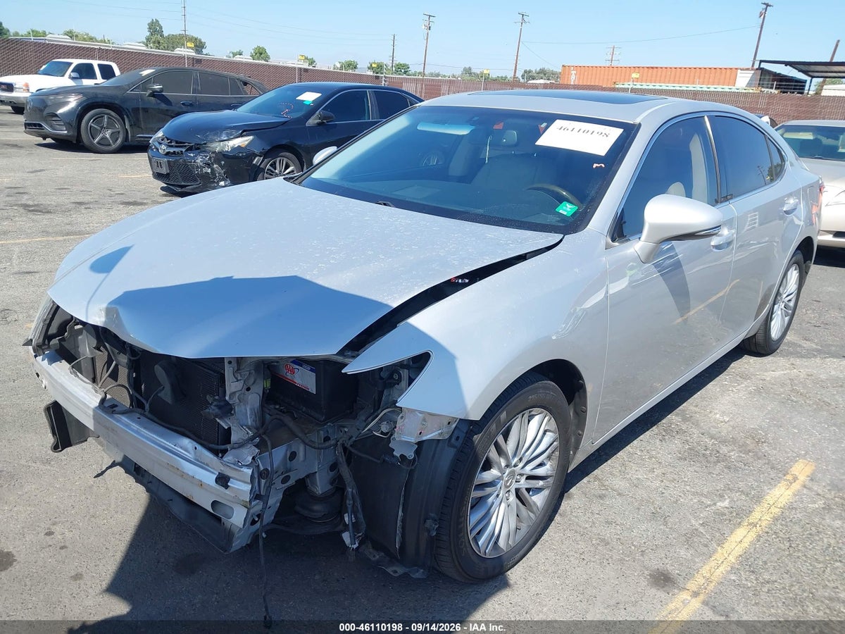 2013 LEXUS ES 350 — снимка 2