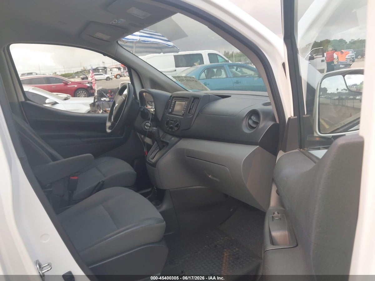 2018 NISSAN NV200 SV — снимка 5
