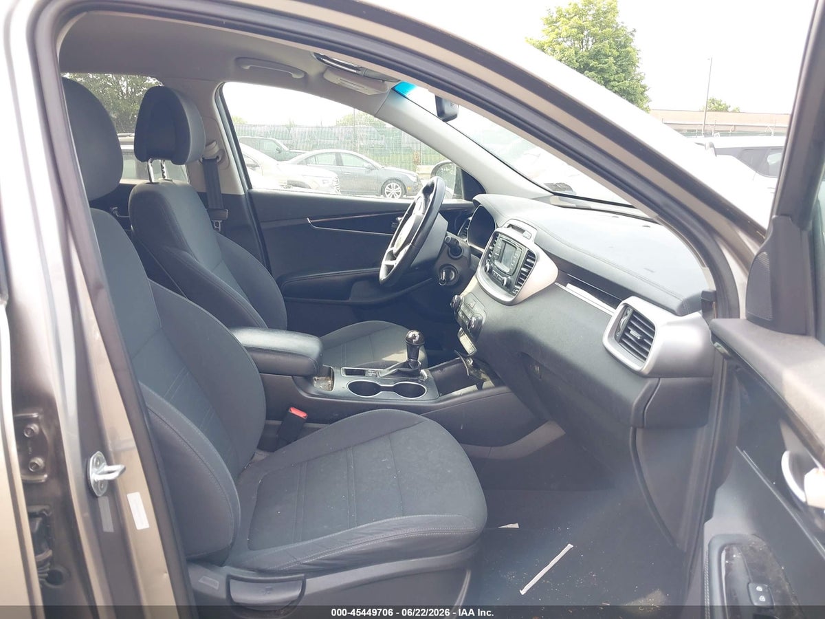 2016 KIA SORENTO 3.3L LX — снимка 5
