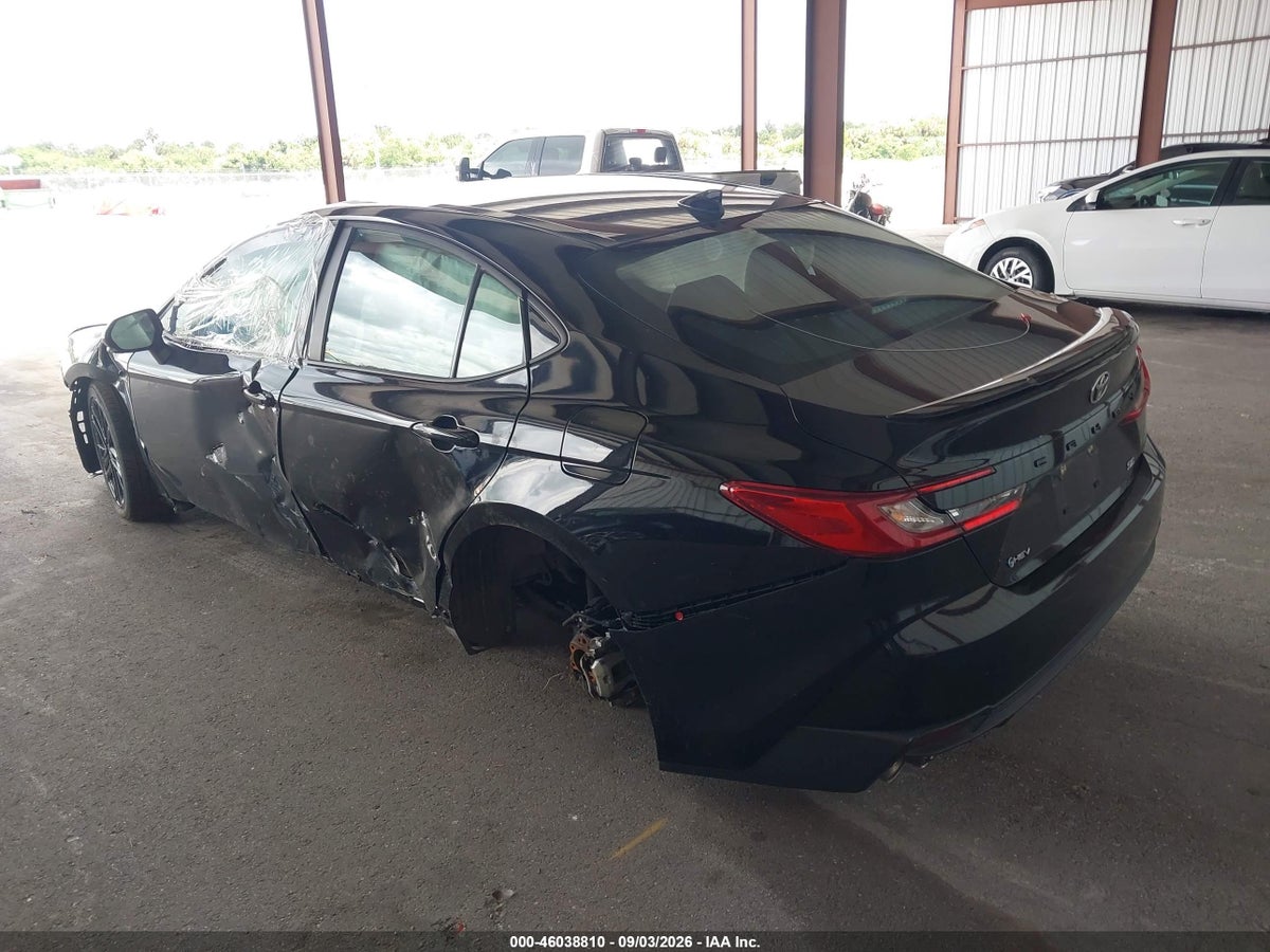 2025 TOYOTA CAMRY SE — снимка 3