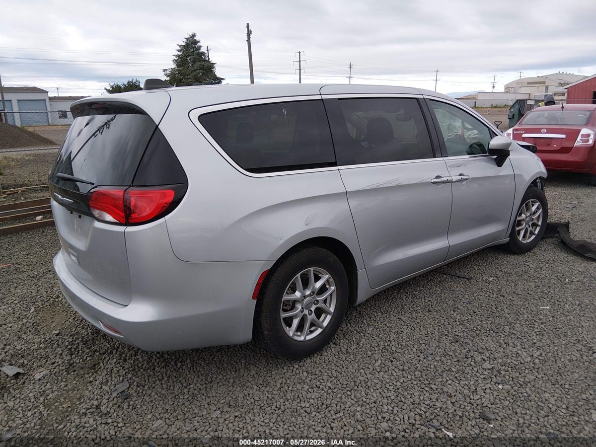 2023 CHRYSLER VOYAGER LX — снимка 4