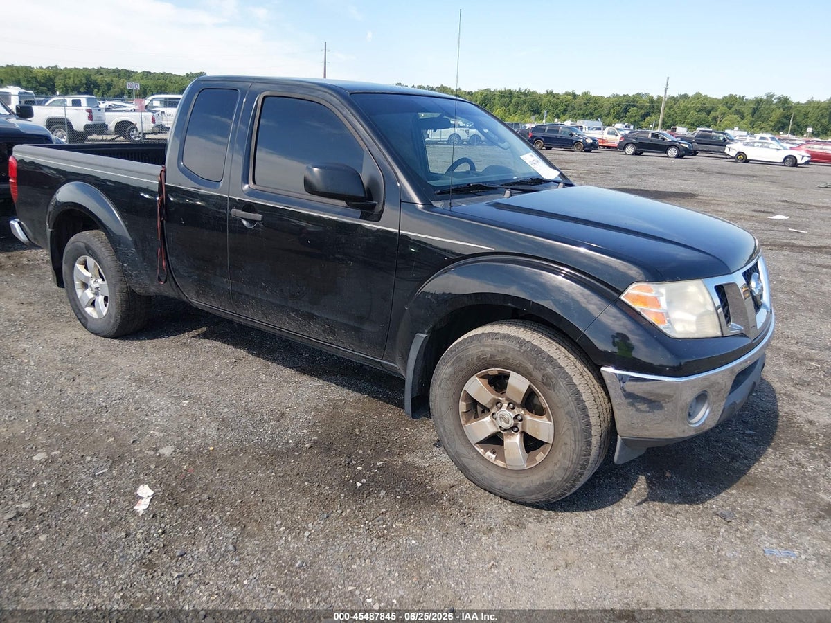 2010 NISSAN FRONTIER SE