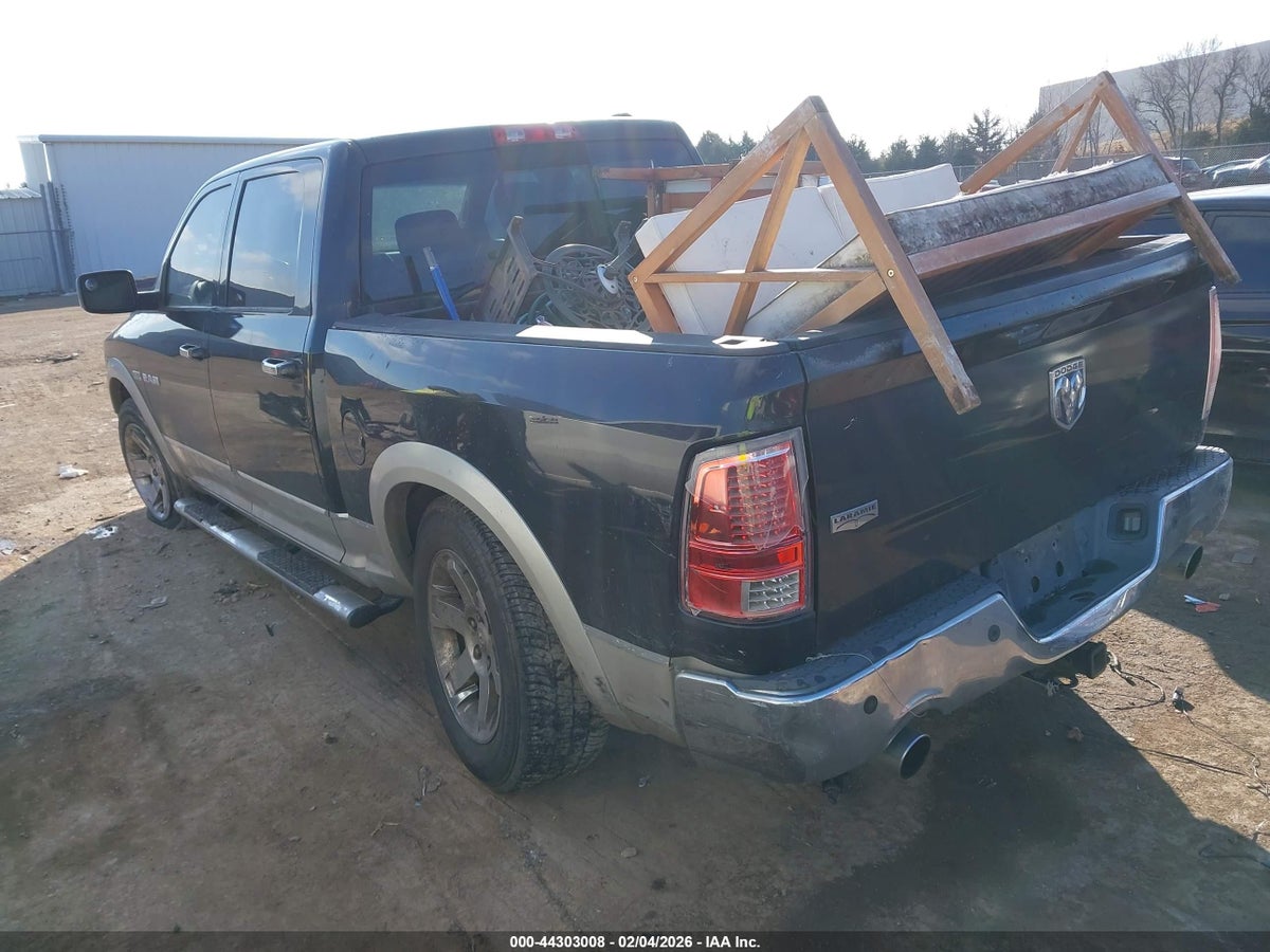 2010 DODGE RAM 1500 LARAMIE — снимка 3