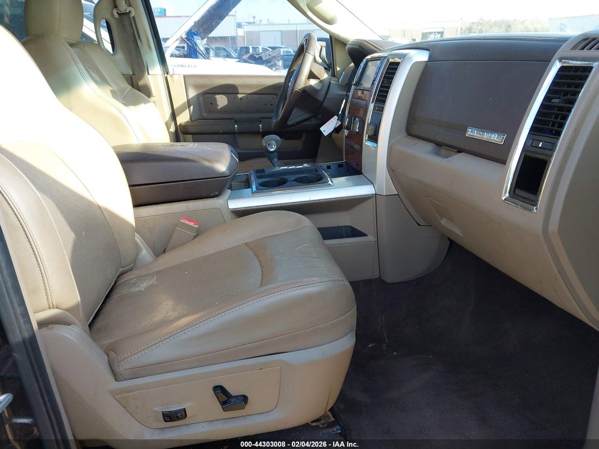 2010 DODGE RAM 1500 LARAMIE — снимка 5