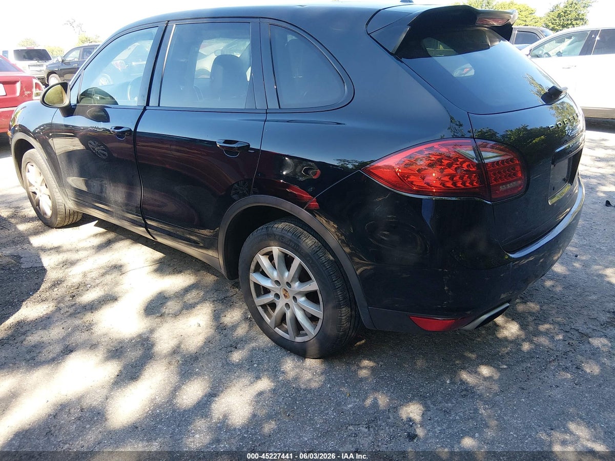 2013 PORSCHE CAYENNE — снимка 3
