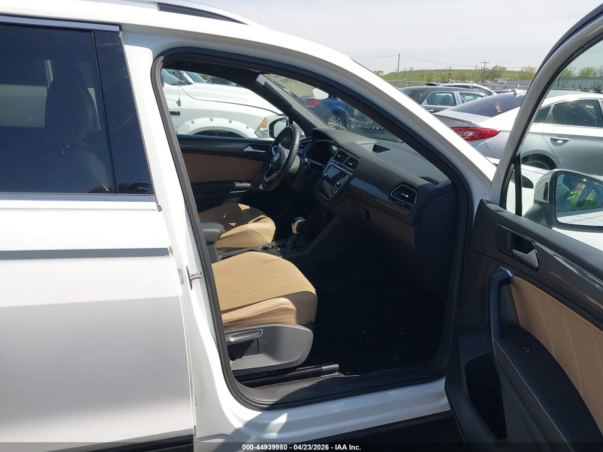 2024 VOLKSWAGEN TIGUAN 2.0T SE/2.0T WOLFSBURG EDITION — снимка 5