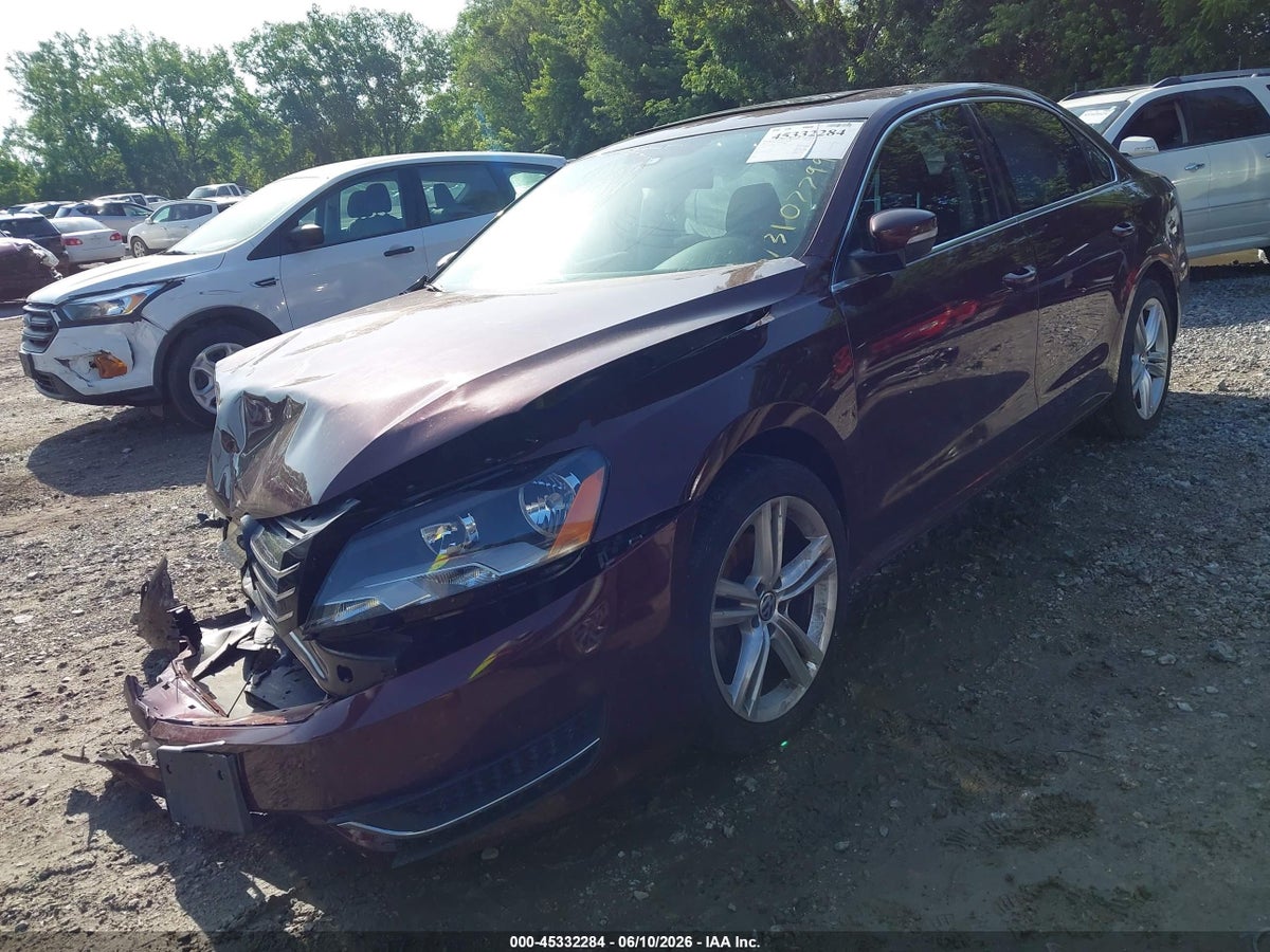 2014 VOLKSWAGEN PASSAT 1.8T SE — снимка 2