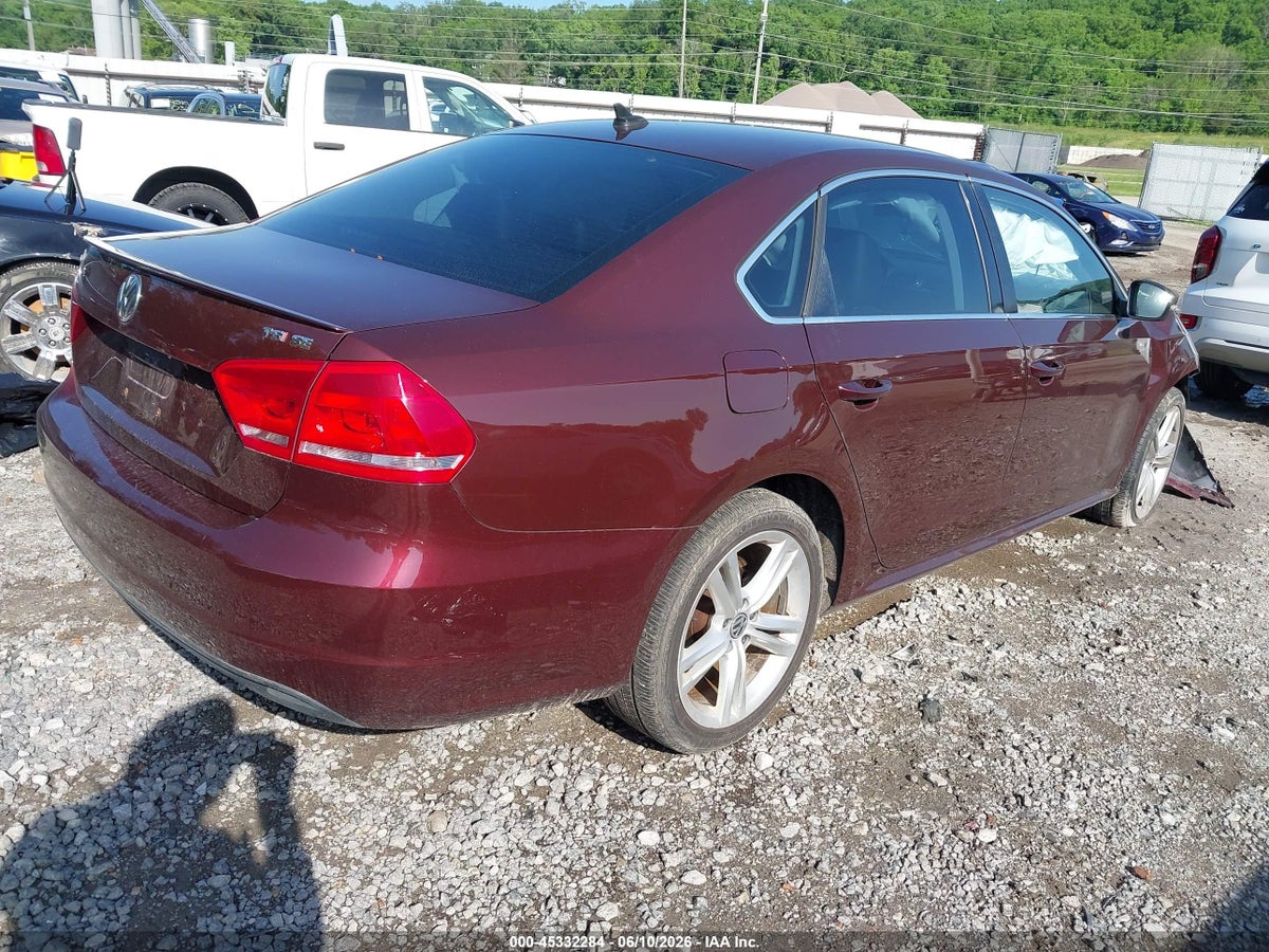 2014 VOLKSWAGEN PASSAT 1.8T SE — снимка 4