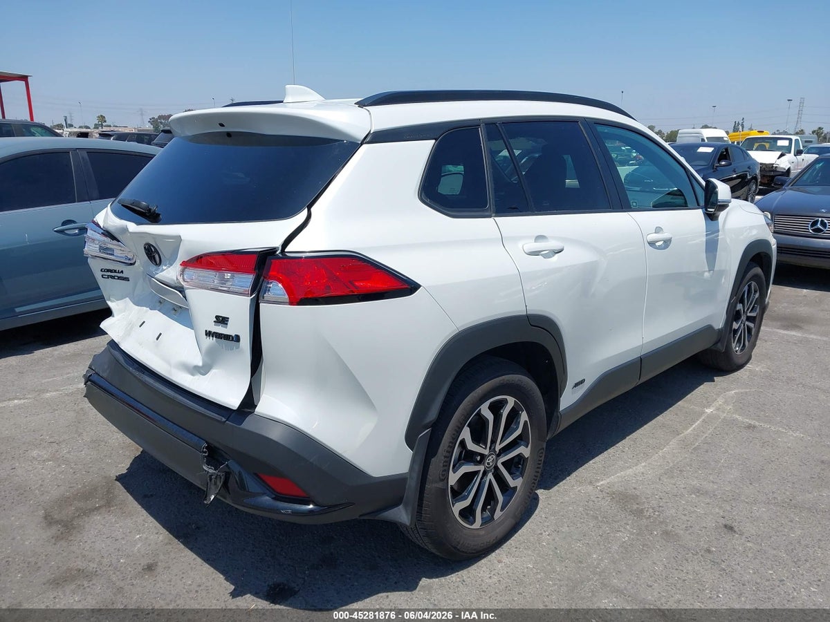 2024 TOYOTA COROLLA CROSS HYBRID SE — снимка 4