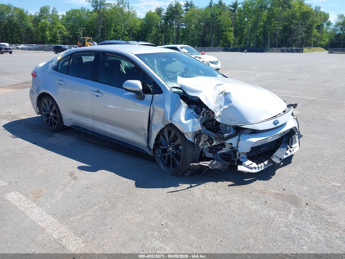 2025 TOYOTA COROLLA HYBRID SE