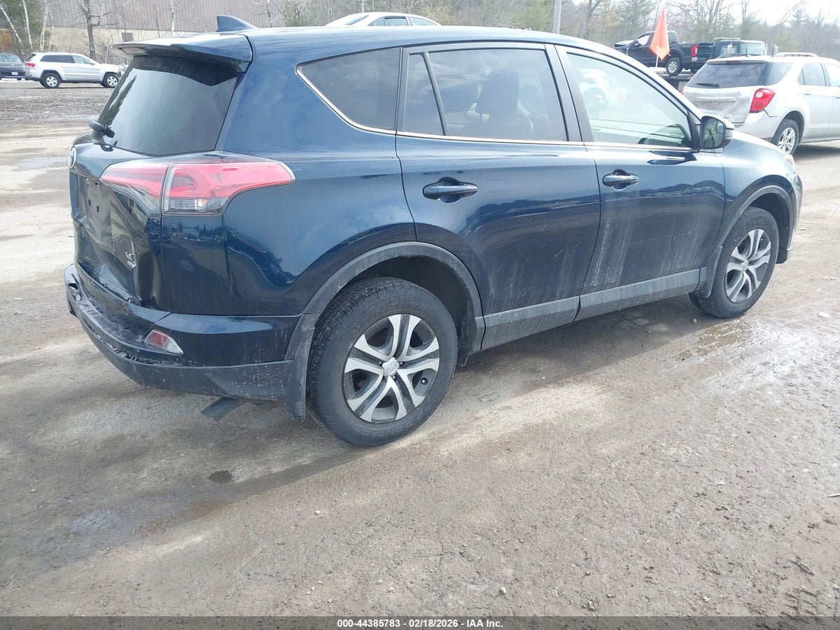 2018 TOYOTA RAV4 LE — снимка 4