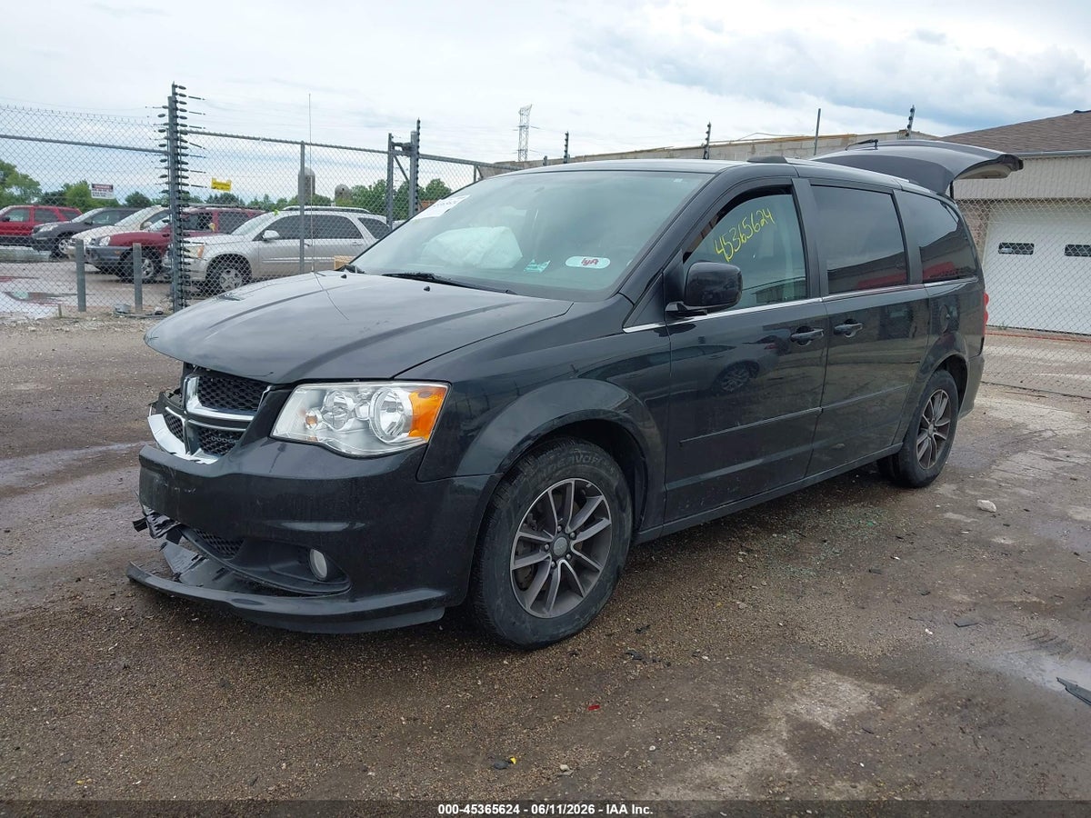 2017 DODGE GRAND CARAVAN SXT — снимка 2
