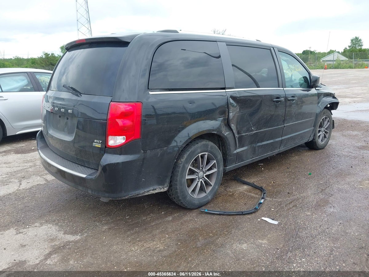2017 DODGE GRAND CARAVAN SXT — снимка 4
