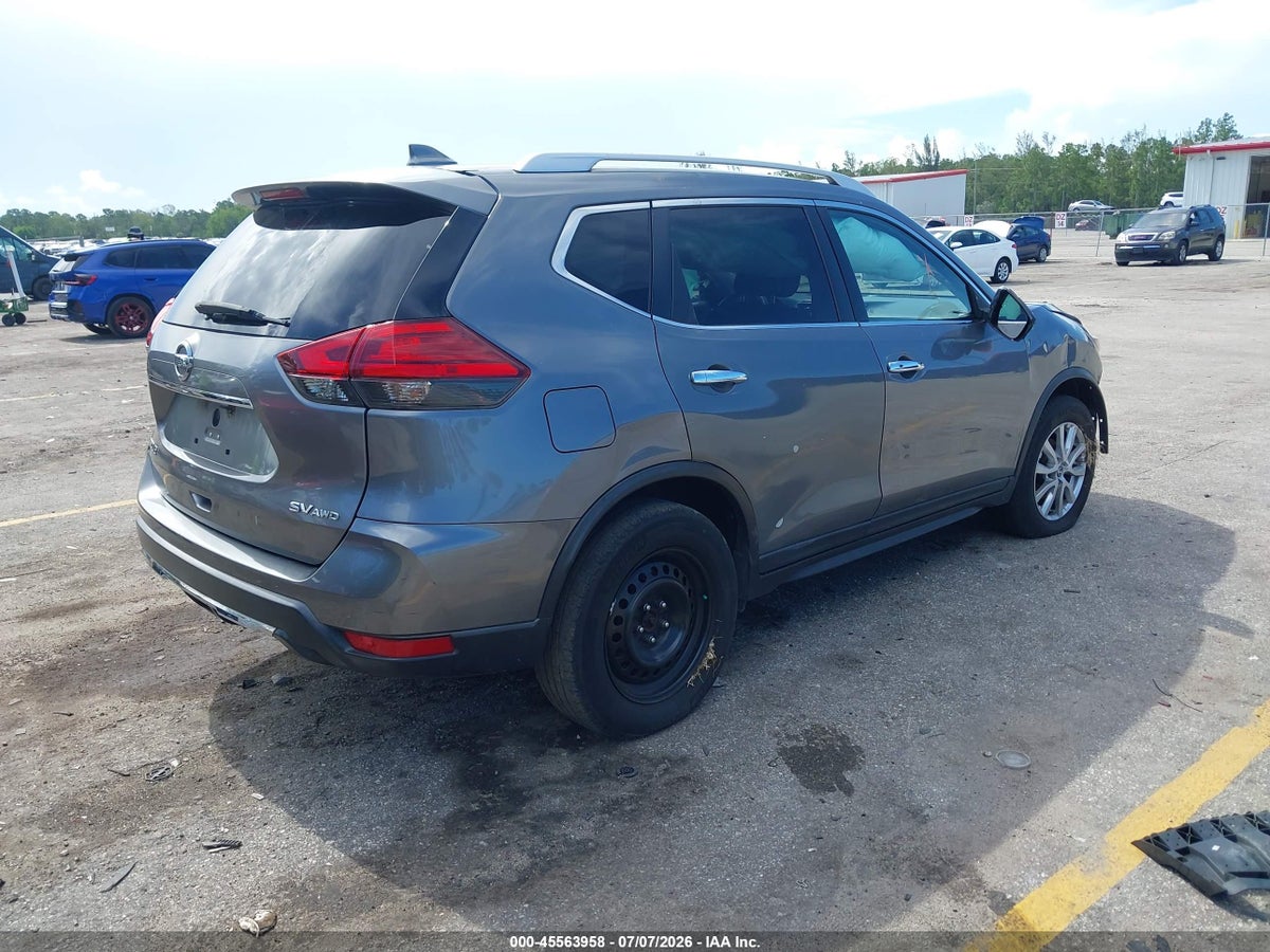 2017 NISSAN ROGUE SV — снимка 4