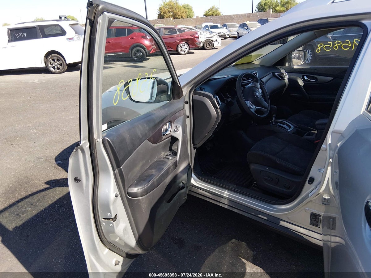 2015 NISSAN ROGUE SV — снимка 5