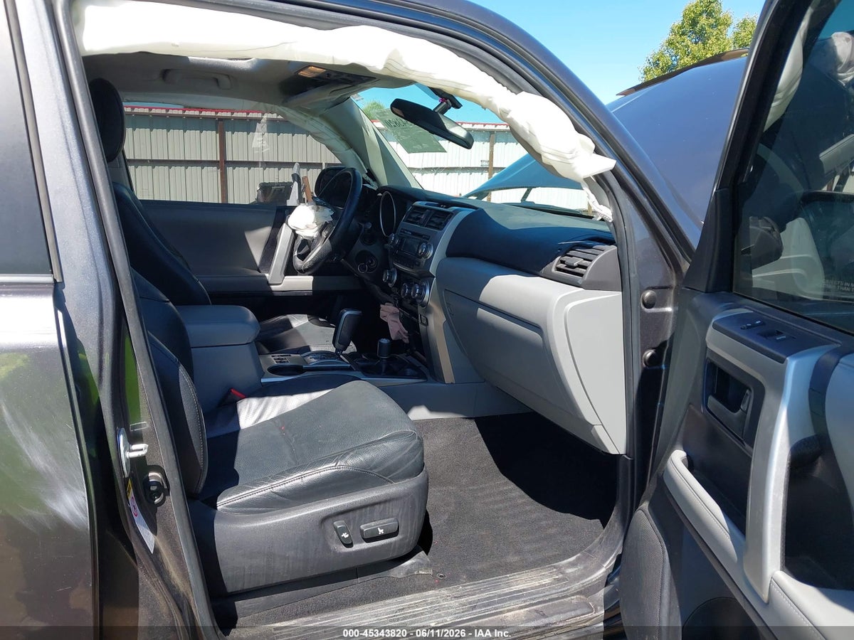 2011 TOYOTA 4RUNNER SR5 V6 — снимка 5