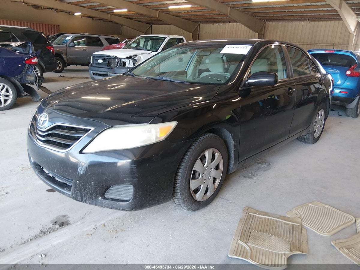 2011 TOYOTA CAMRY — снимка 2