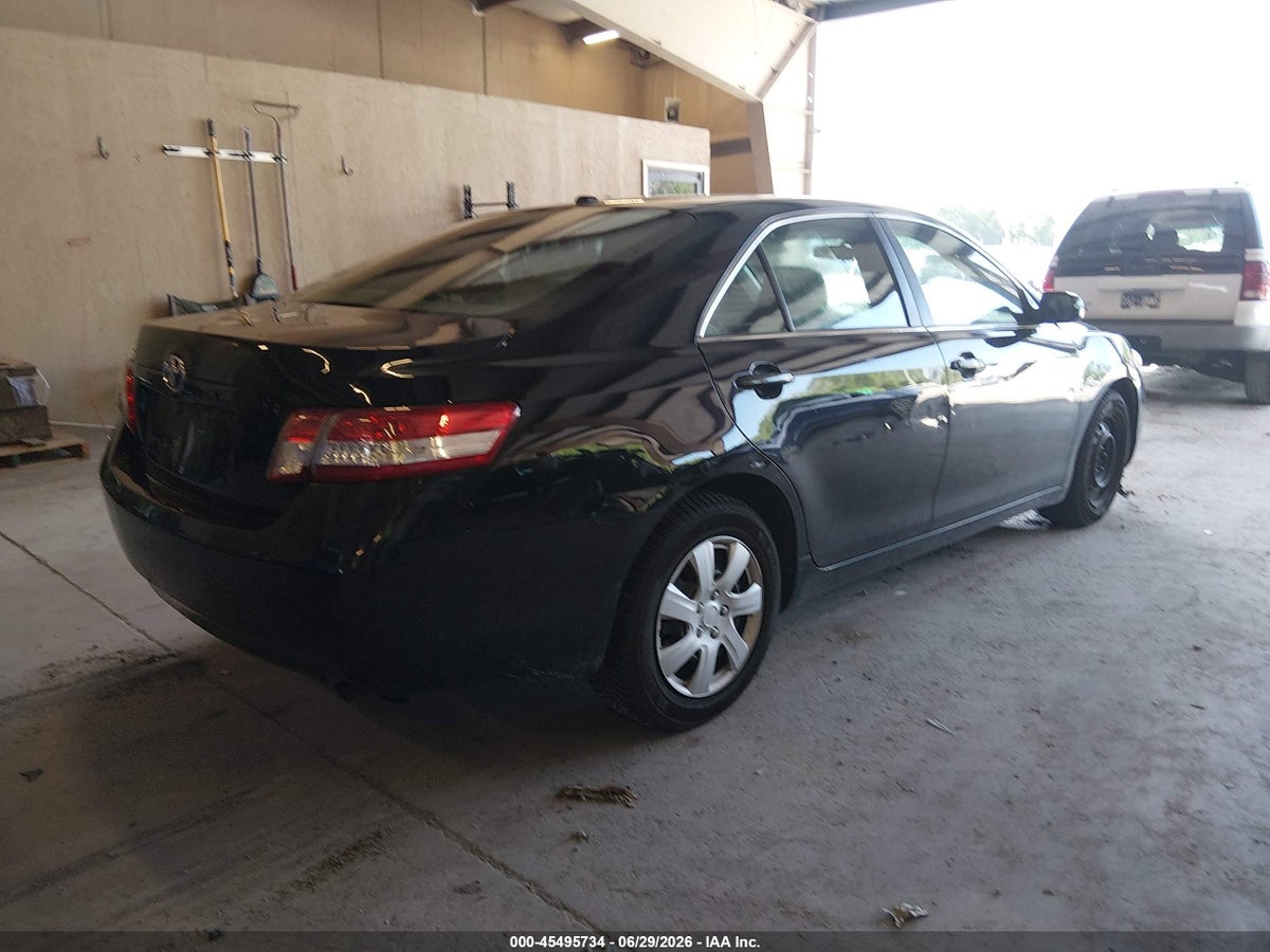 2011 TOYOTA CAMRY — снимка 4