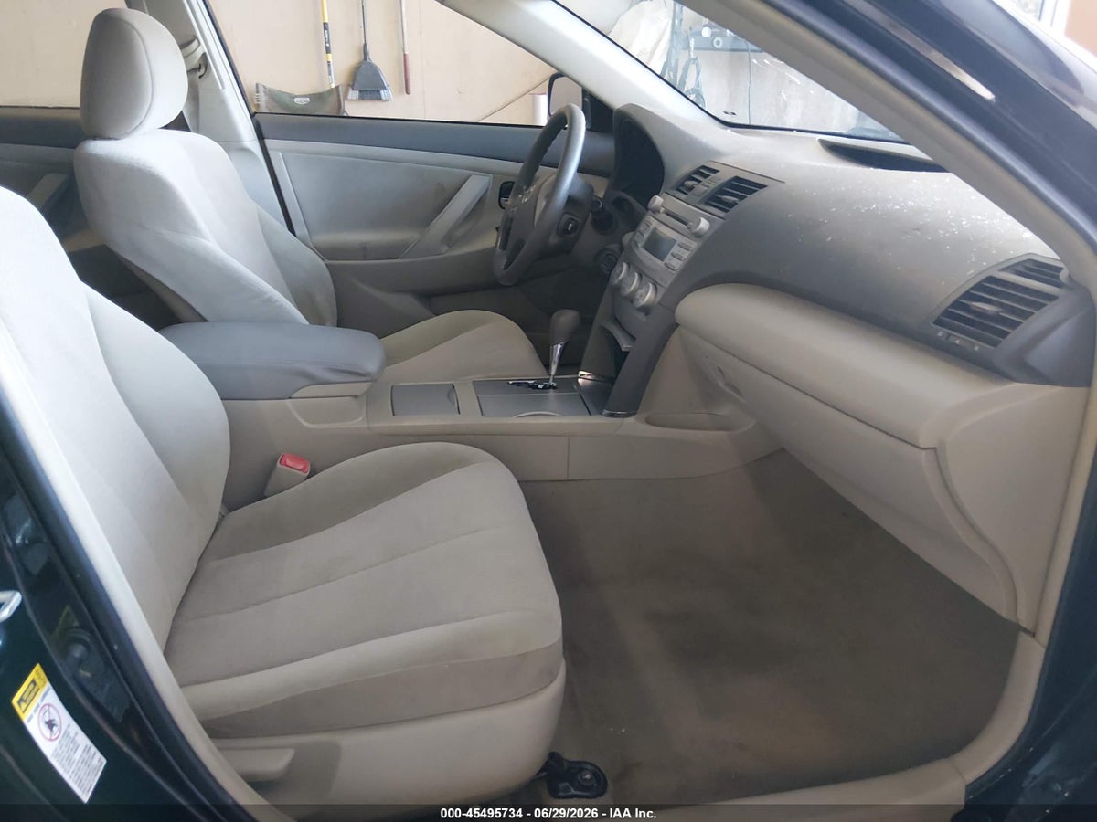 2011 TOYOTA CAMRY — снимка 5
