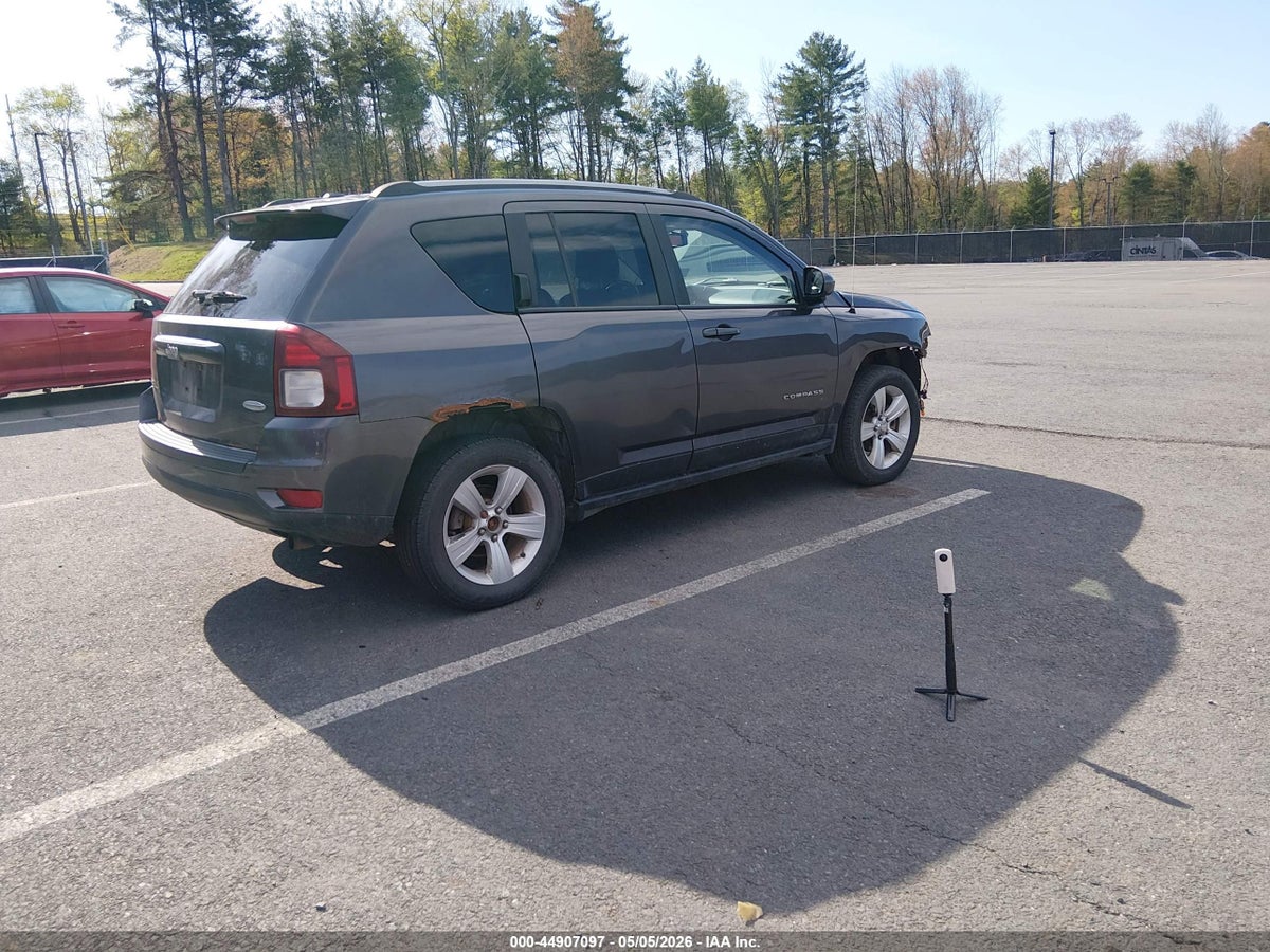 2017 JEEP COMPASS LATITUDE 4X4 — снимка 4