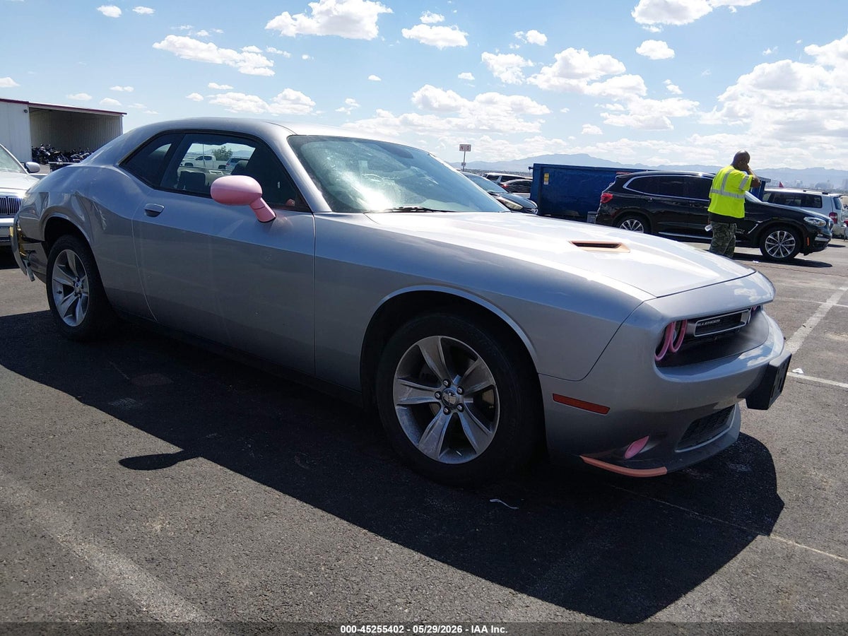 2015 DODGE CHALLENGER SXT