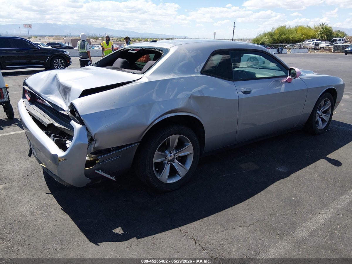 2015 DODGE CHALLENGER SXT — снимка 4