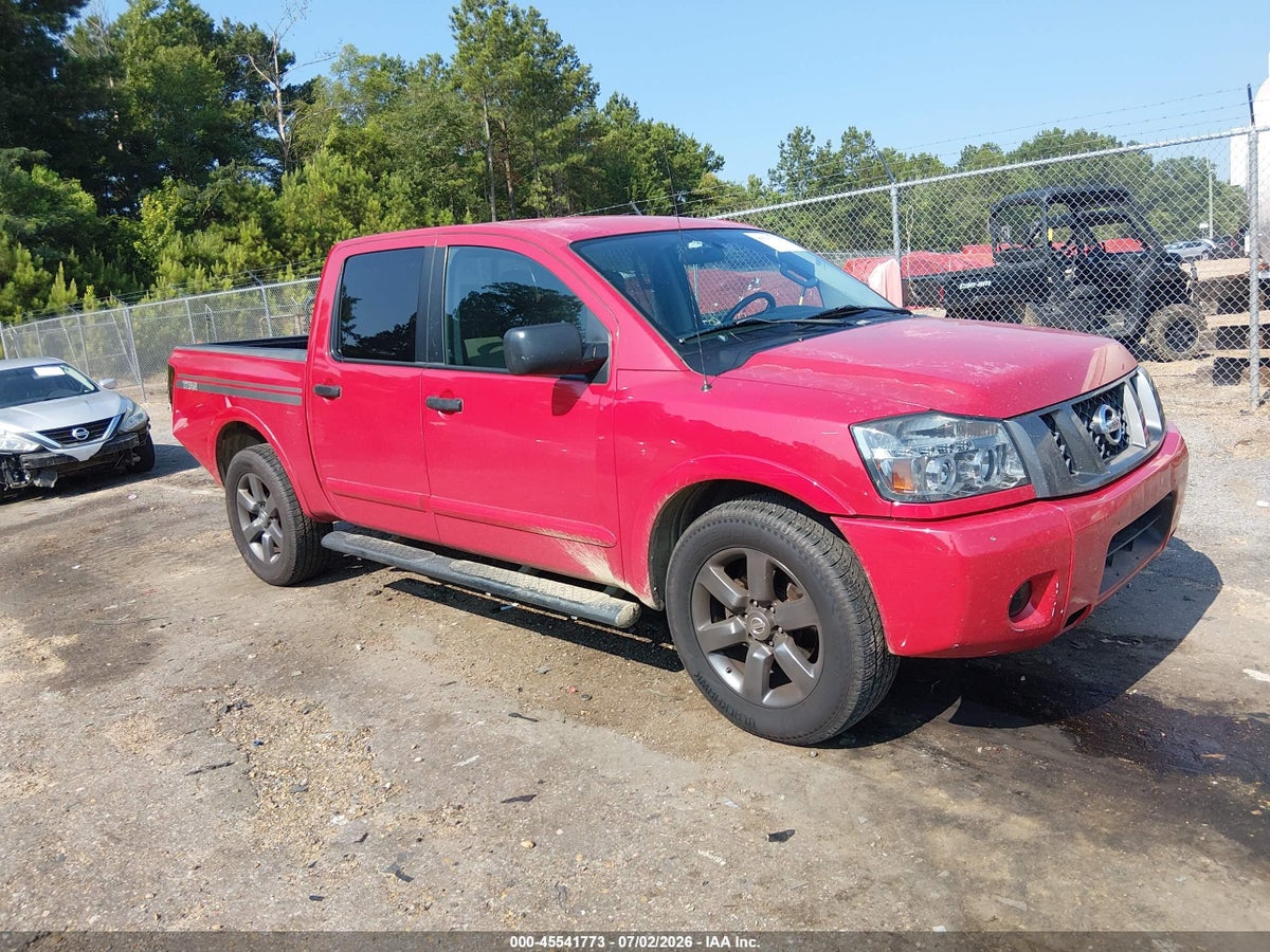 2012 NISSAN TITAN SV