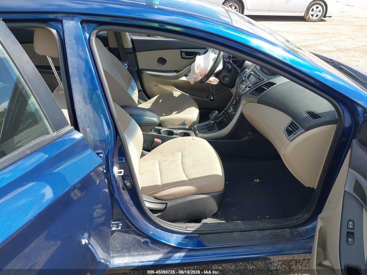 2016 HYUNDAI ELANTRA SE — снимка 5