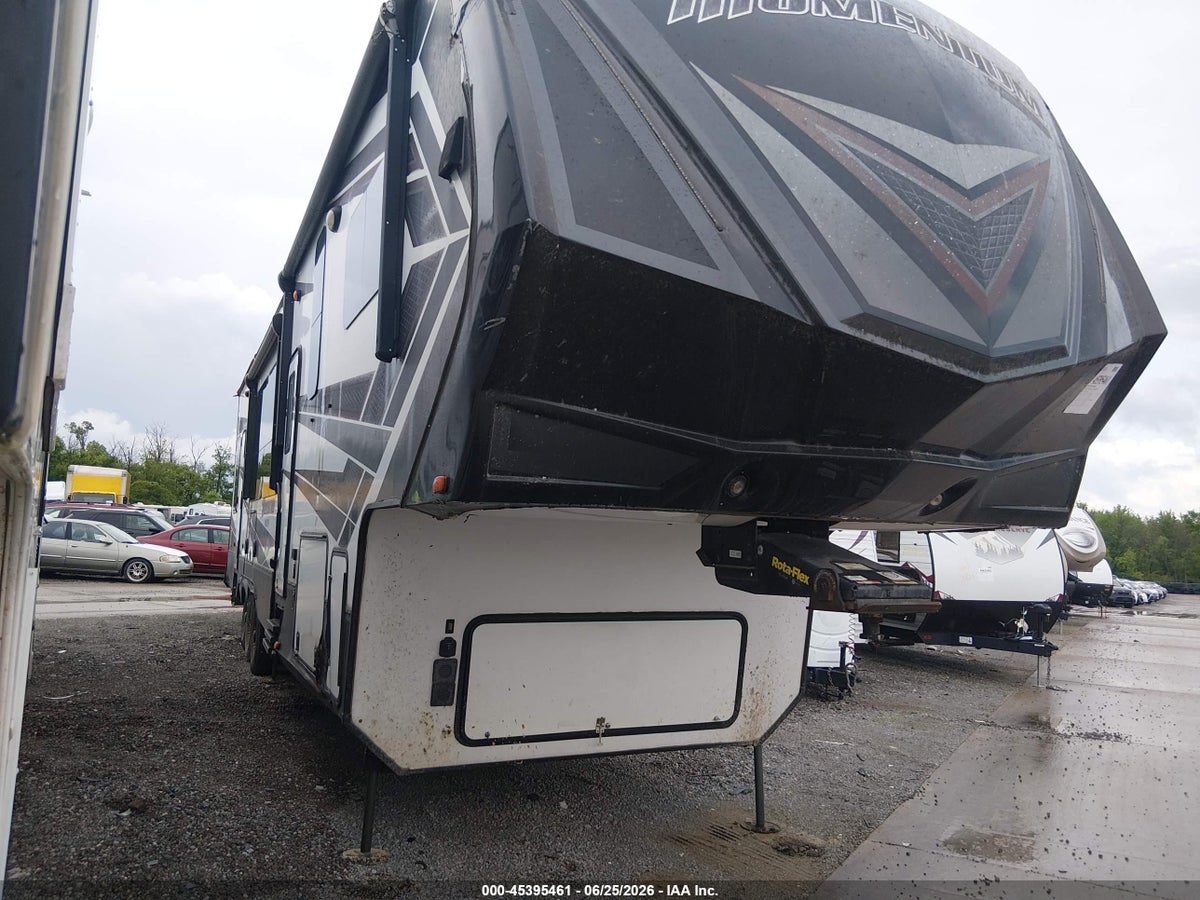 2019 GRAND DESIGN MOMENTUM