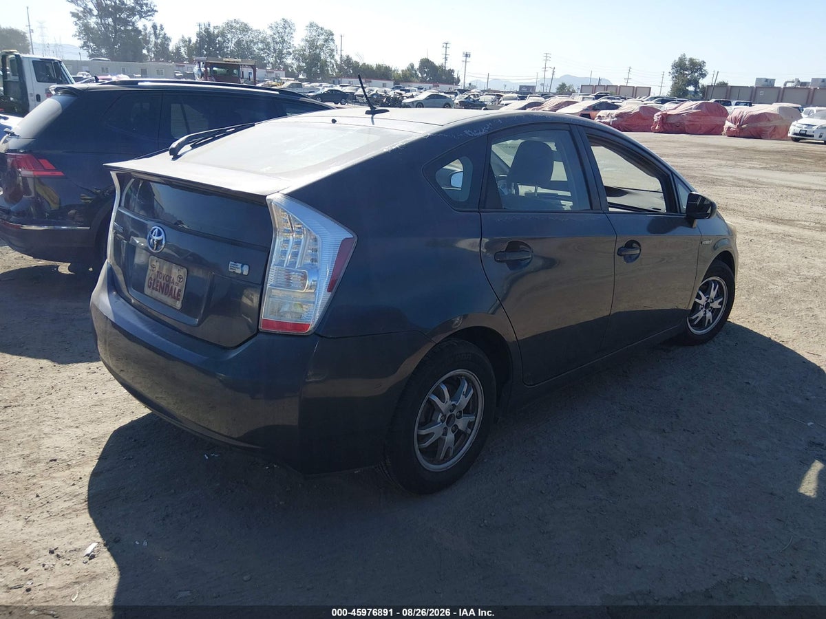 2011 TOYOTA PRIUS TWO — снимка 4