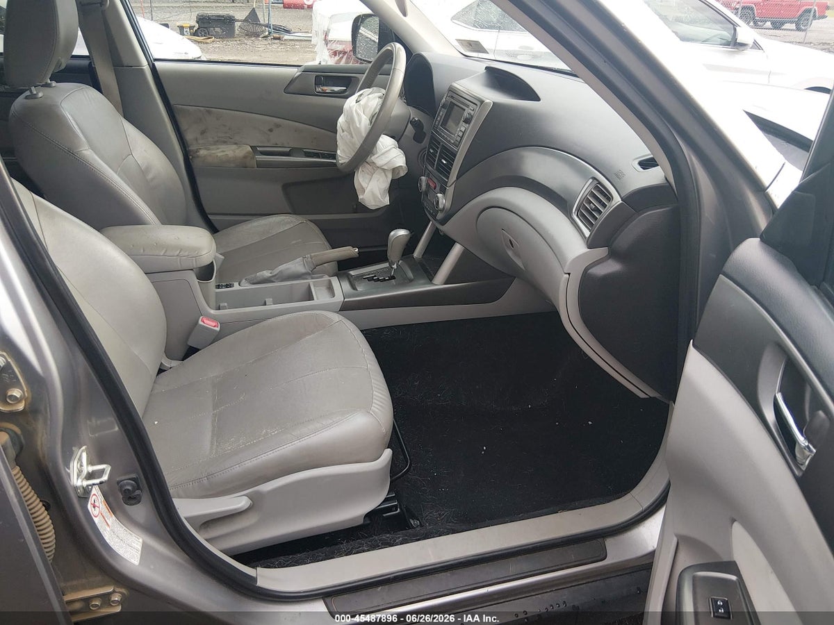 2011 SUBARU FORESTER 2.5XT TOURING — снимка 5