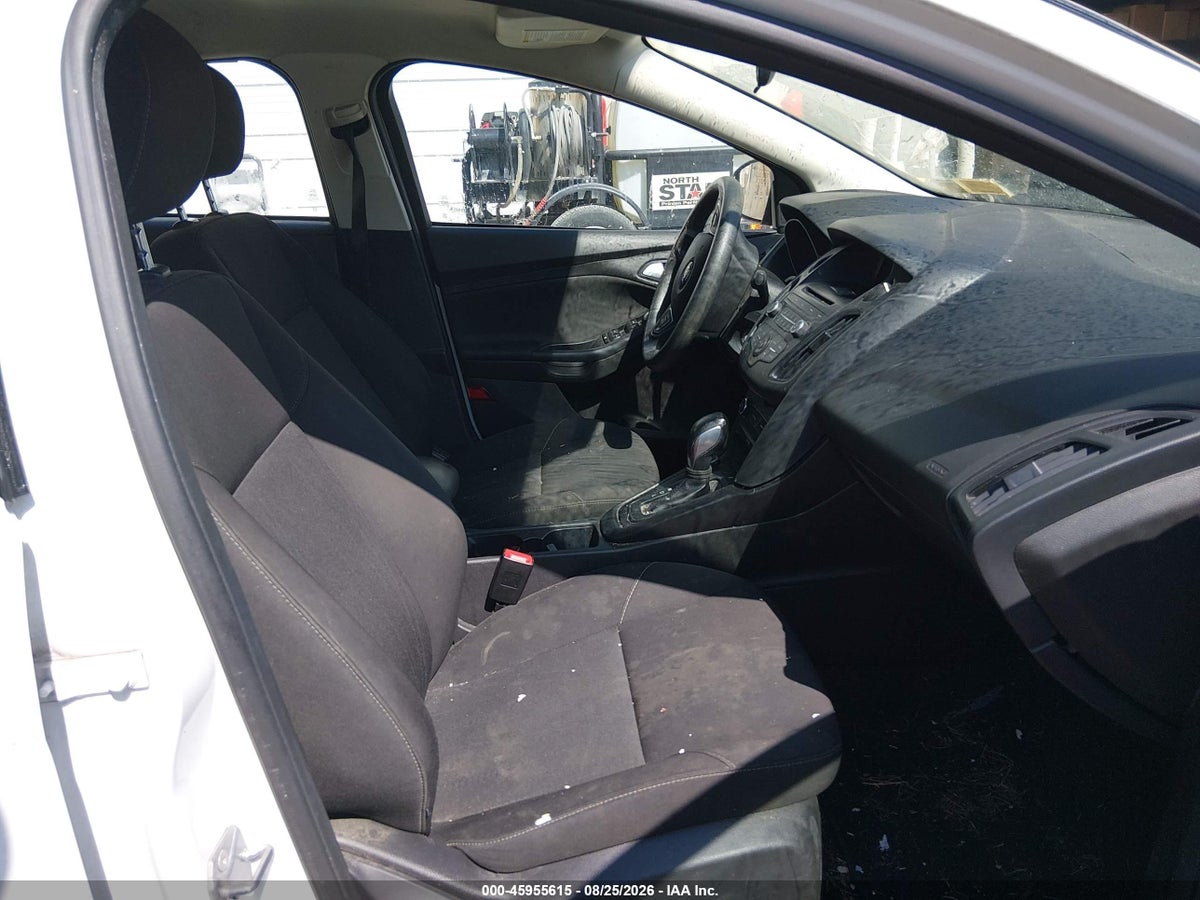 2017 FORD FOCUS SE — снимка 5